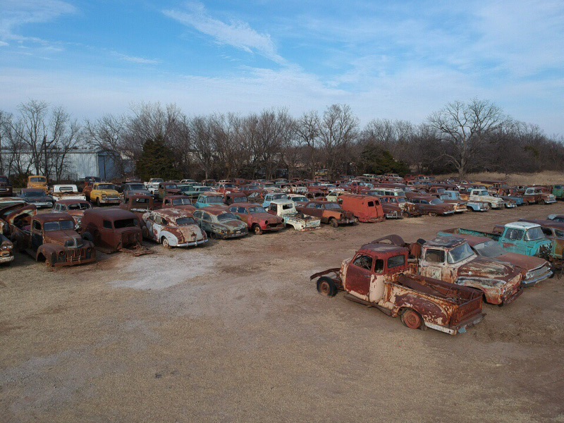 Approx. 200 Collector Vehicles...The Houston Collection - image 6