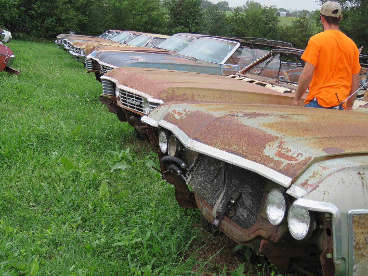 Approx. 300 GM Classic Cars- Impalas, Tri-Five & More! The Robinson Chevrolet Collection Live Onsite & Online! - image 37