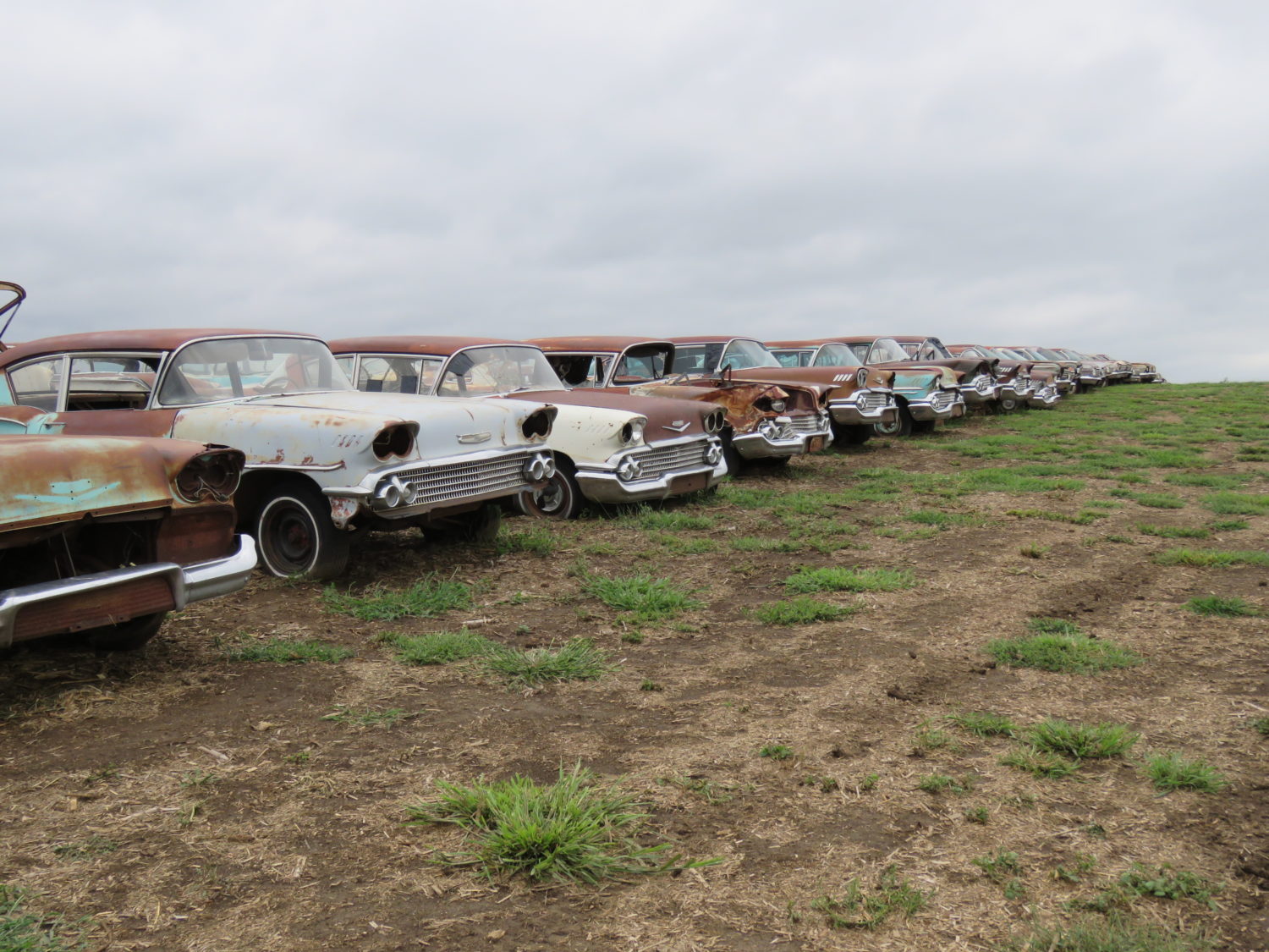 Approx. 300 GM Classic Cars- Impalas, Tri-Five & More! The Robinson Chevrolet Collection Live Onsite & Online! - image 36