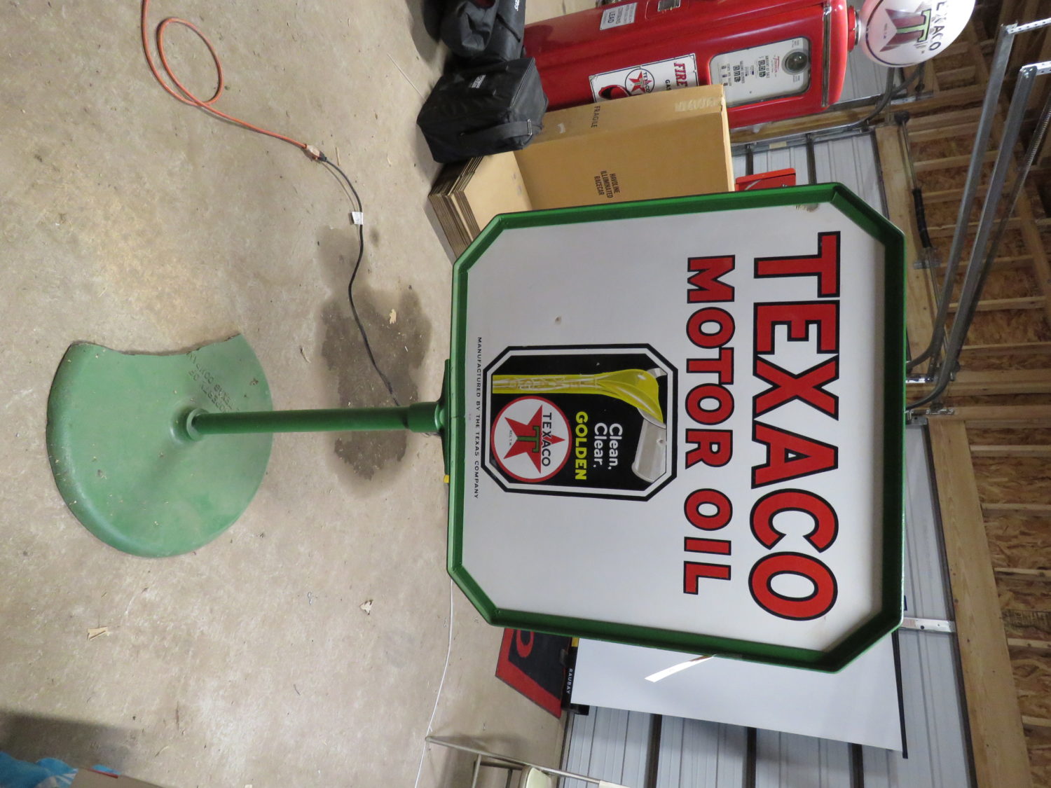 Amazing Dehn Collection- Texaco Signs, Gas Pumps, Oil Cans, Classic Cars & More!  - image 17