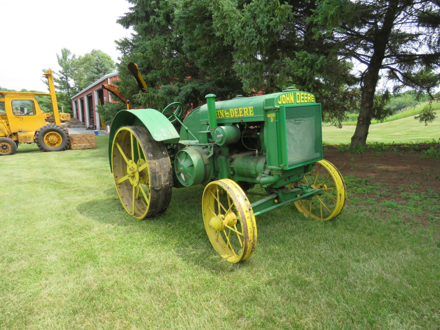 Collector Cars, Antique Tractors, Parts, Memorabilia & More.. The Del Beyer Estate Auction - image 13