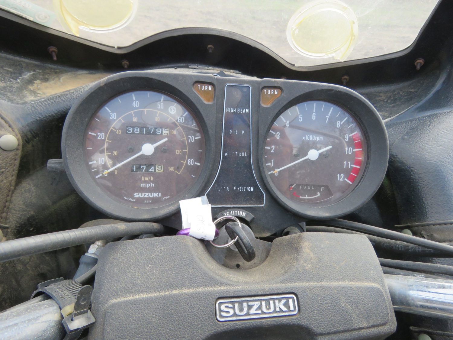 1983 Suzuki GS1000 ES Motorcycle  - Image 10