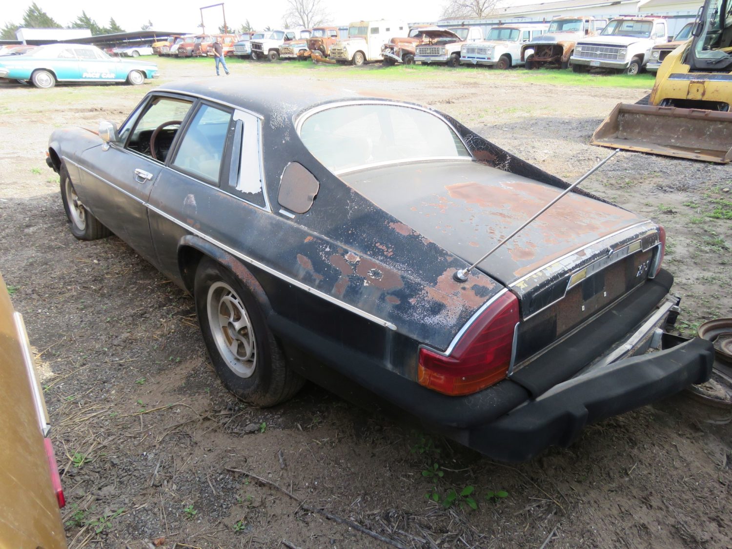 Lot 111TA – 1978 Jaguar XJS Cannonball Run Car