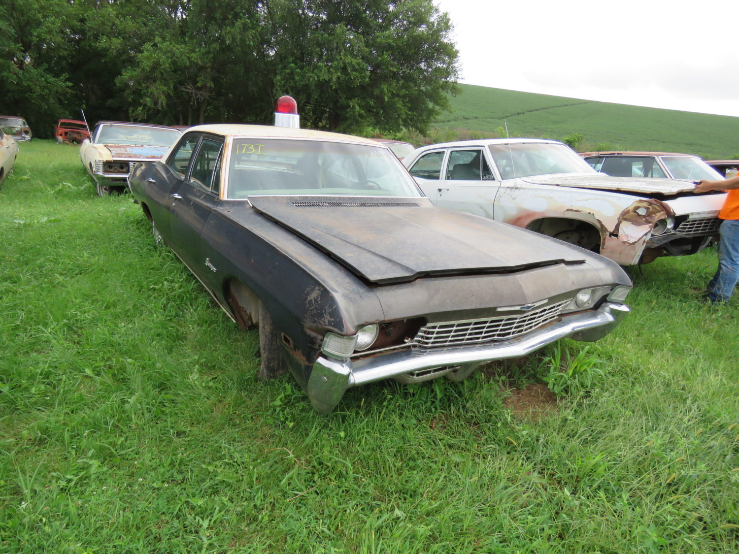 Approx. 300 GM Classic Cars- Impalas, Tri-Five & More! The Robinson Chevrolet Collection Live Onsite & Online! - image 18