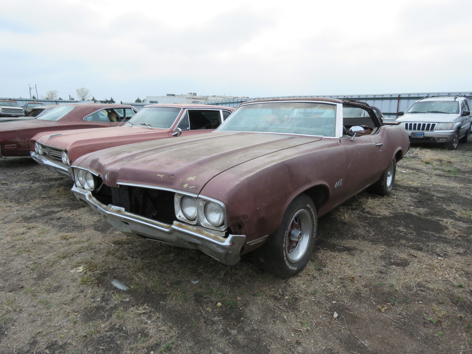 200 Plus Classic Cars at Auction! Dennis Collin's Coffee Walk Presents Restoration Revival Auction!  - image 18