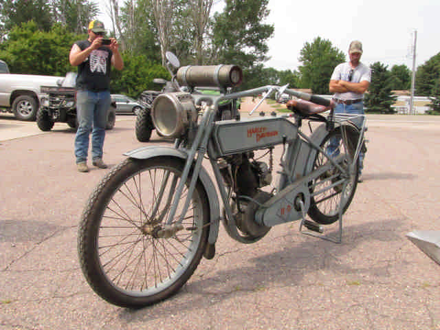 Rare Steam, Electric, and Early Brass Vehicles, Parts, 1913 Harley Davidson, & More. The Schuchardt Collection - image 2