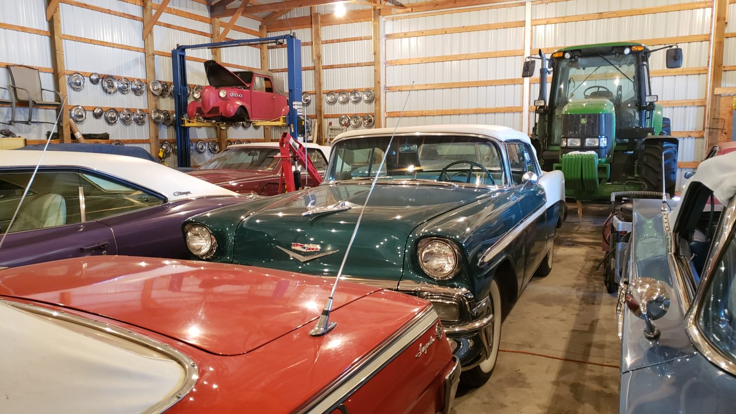 Fabulous Convertibles-Muscle- Tractors & More! The Windels Collection - image 7