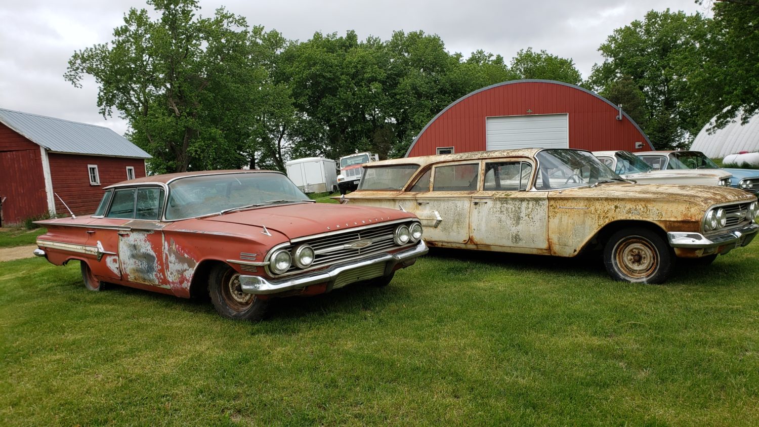 ONLINE ONLY! Dale Martin Collection- Collector Cars-Impalas, Fords & More! - image 11