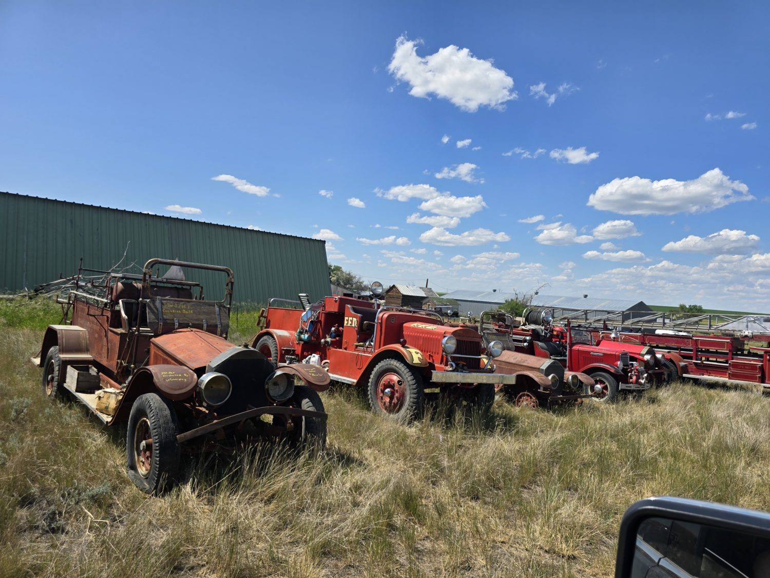 ONLINE ONLY! AMAZING Montana Barn Find! Rare & Classic Vehicles, Antique Tractors, & MUCH More! - image 4