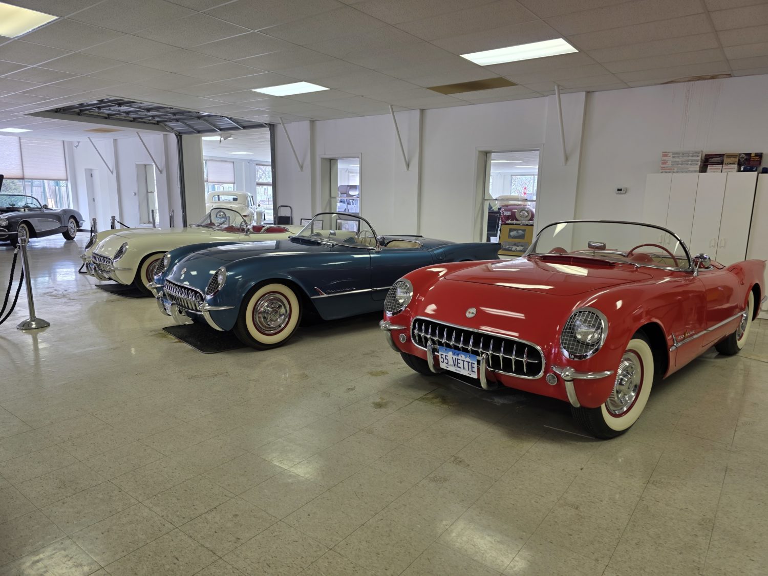 Amazing Classics & More at Auction! The Schildberg Collection - image 1