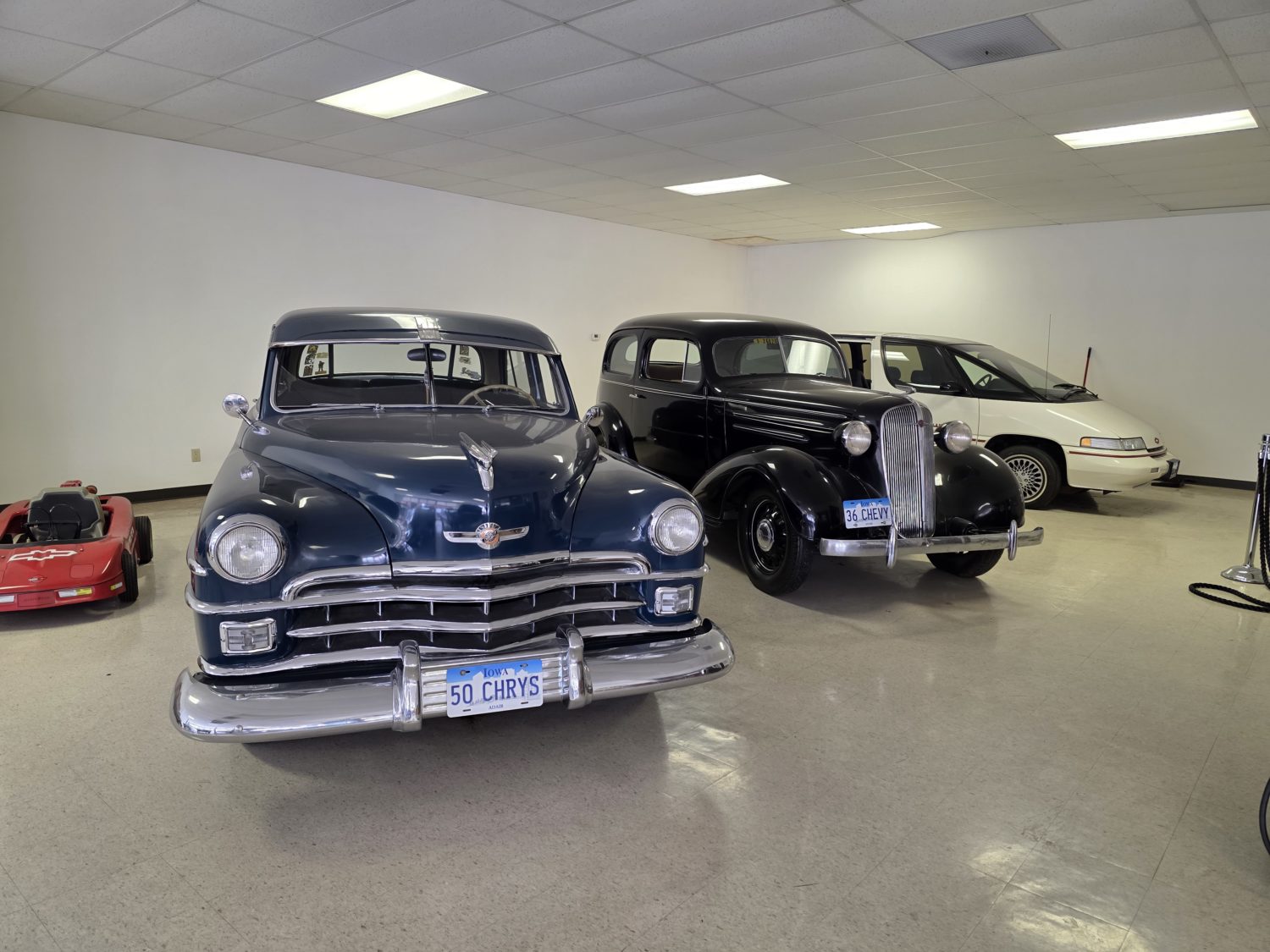 Amazing Classics & More at Auction! The Schildberg Collection - image 7