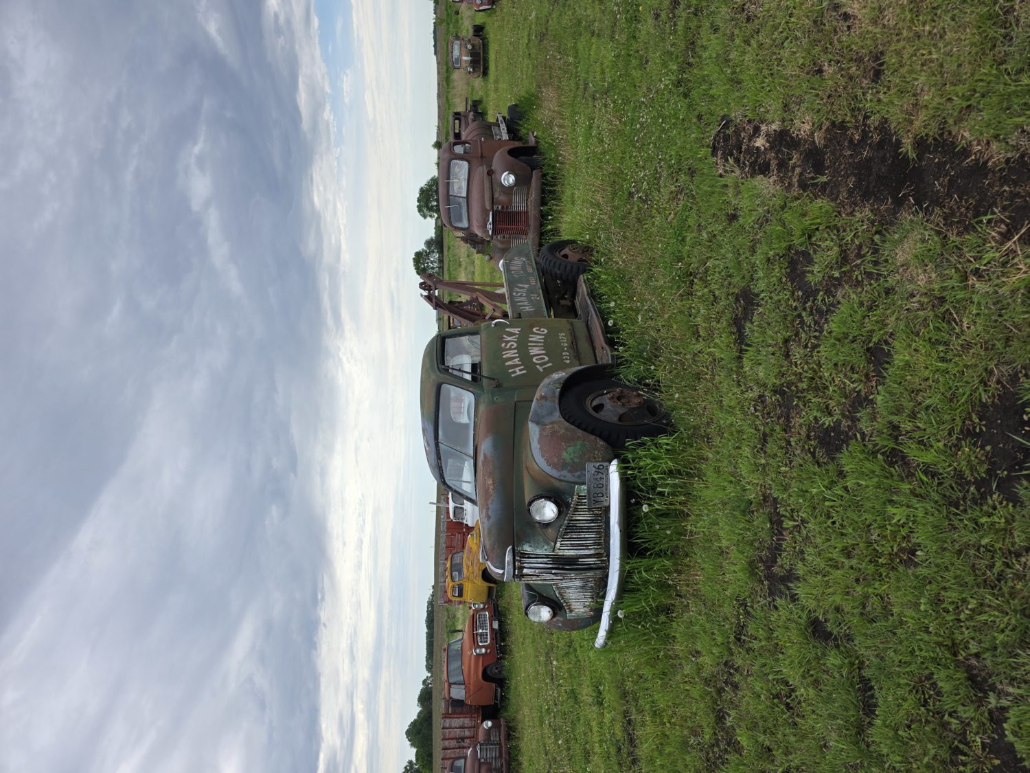 Approx. 250 Classic Trucks, Pickups, Cars! The Redwood County Truck Collection! - image 8