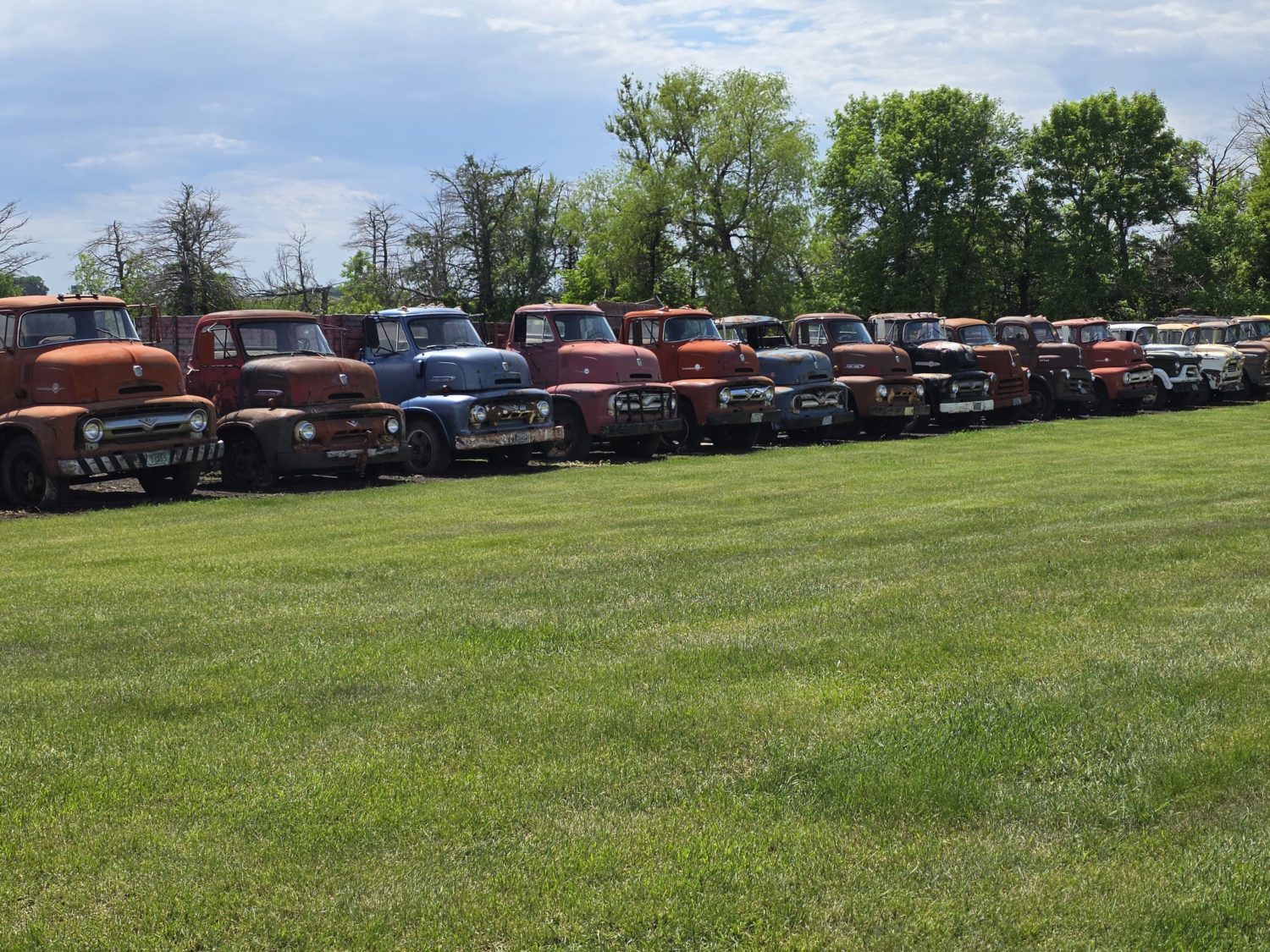 Approx. 250 Classic Trucks, Pickups, Cars! The Redwood County Truck Collection! - image 1