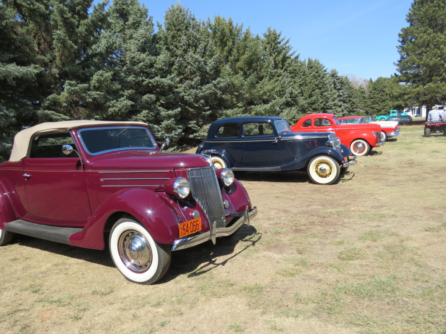 Fabulous Collector Cars, Antique Tractors, Memorabilia & More! The Krinke Collection - image 21