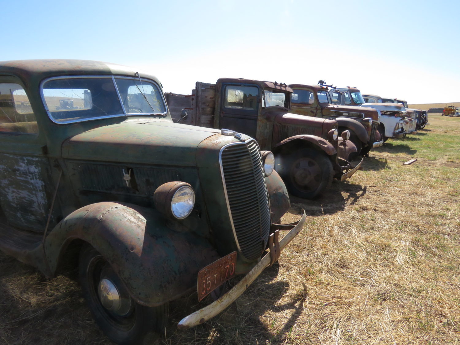 Fabulous Collector Cars, Antique Tractors, Memorabilia & More! The Krinke Collection - image 22