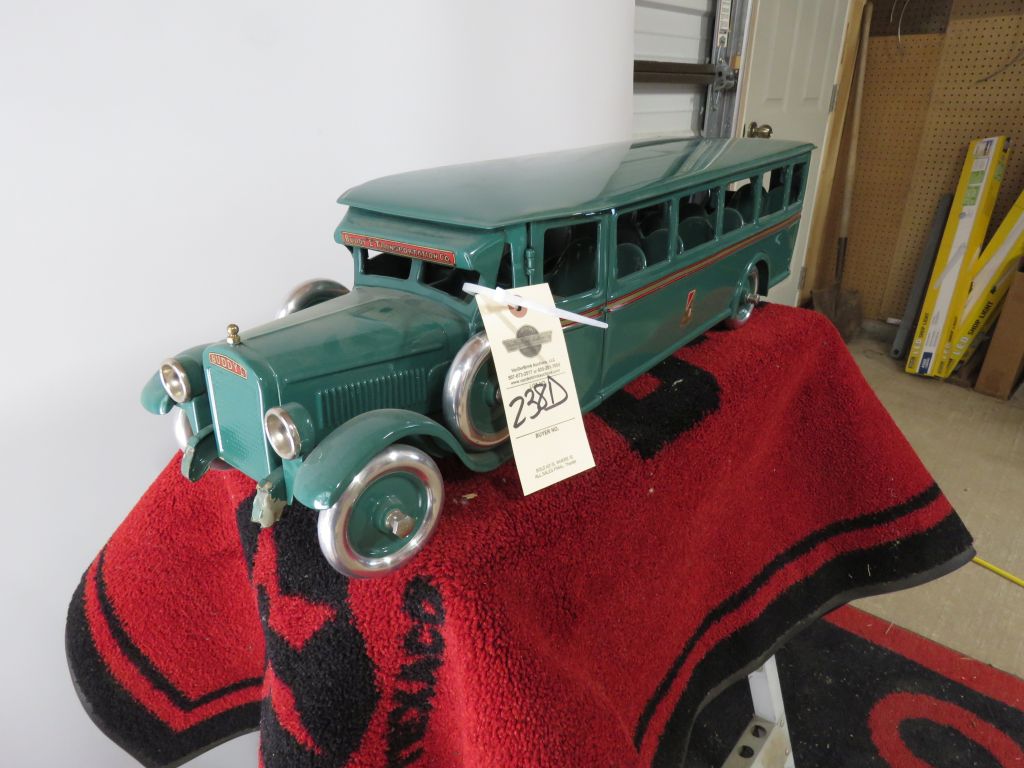 Amazing Dehn Collection- Texaco Signs, Gas Pumps, Oil Cans, Classic Cars & More!  - image 44