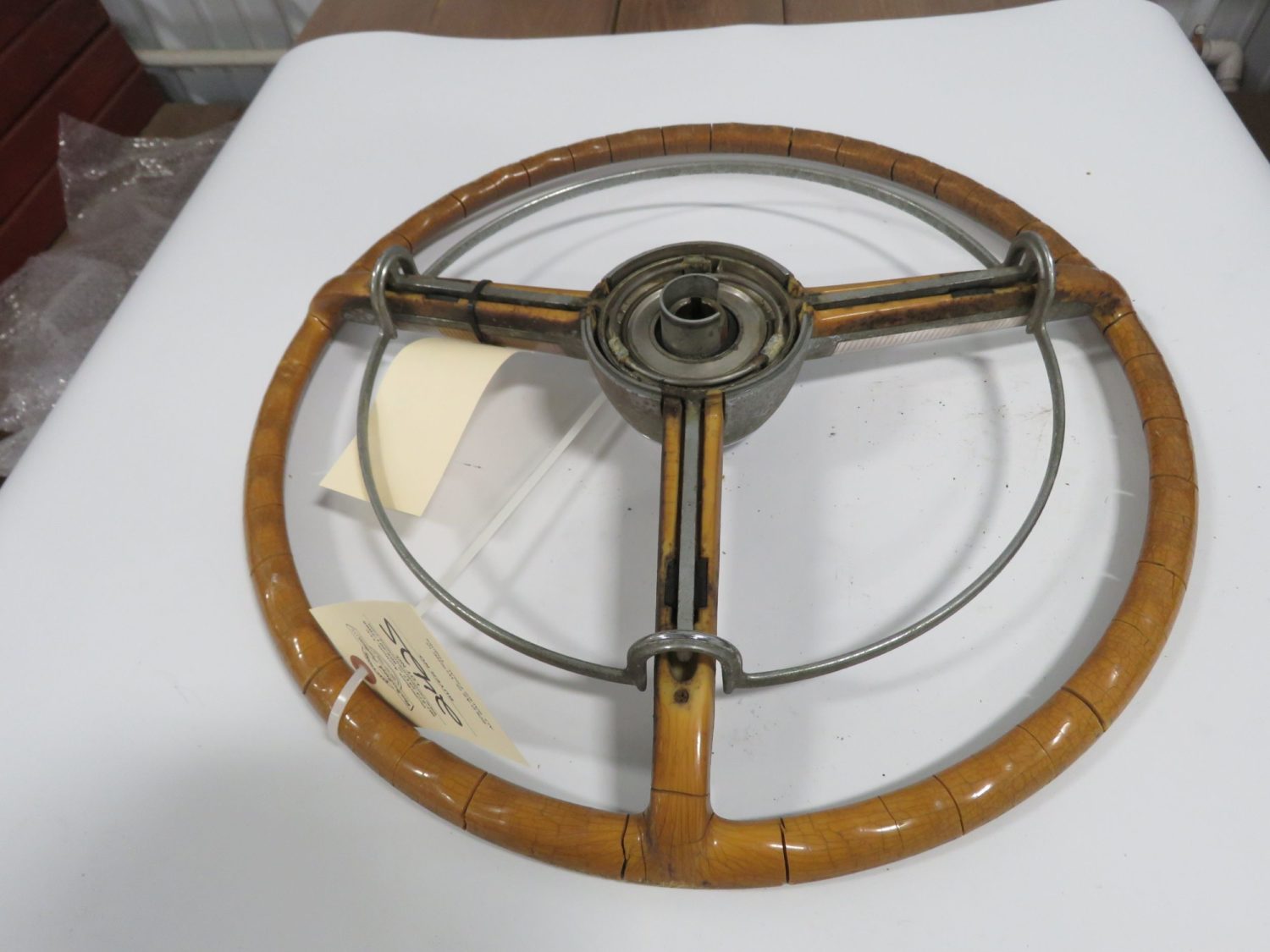 1952 Lincoln Original Steering wheel with horn ring - Image 2