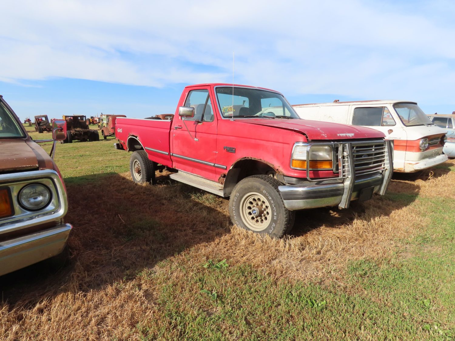 1993 Ford F350 Super Duty 4x4 Pickup - Image 1