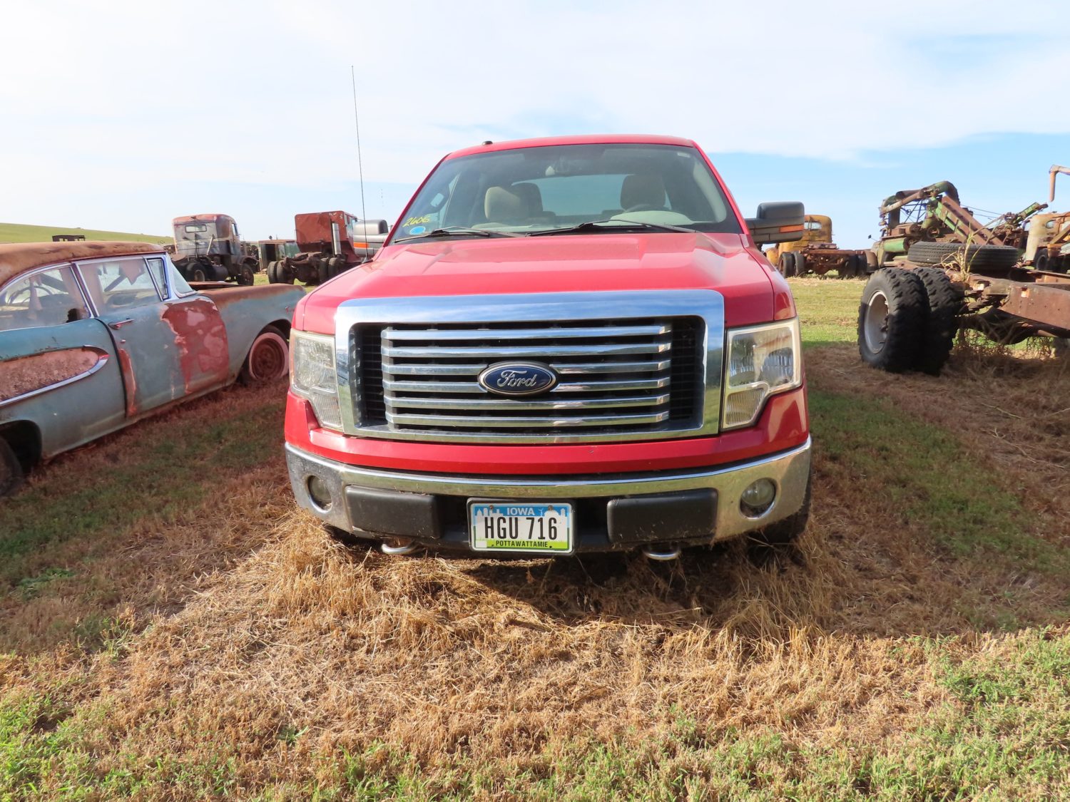 2009 Ford F150 XLT Pickup - Image 2