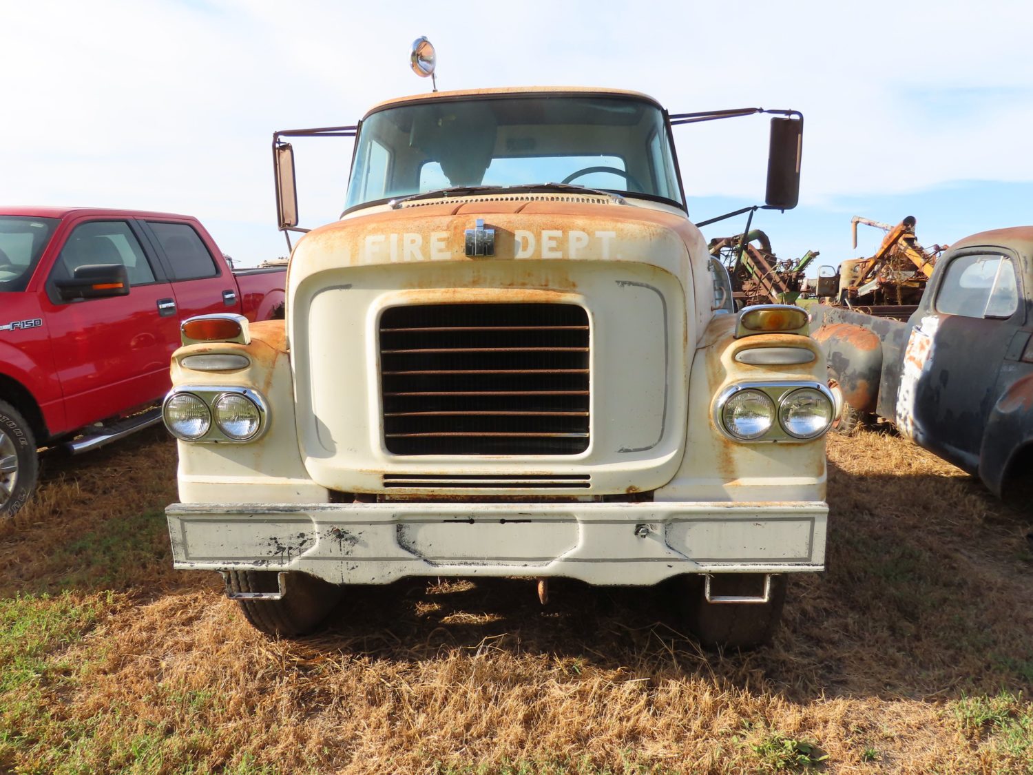 1954 International R190 Truck - Image 2