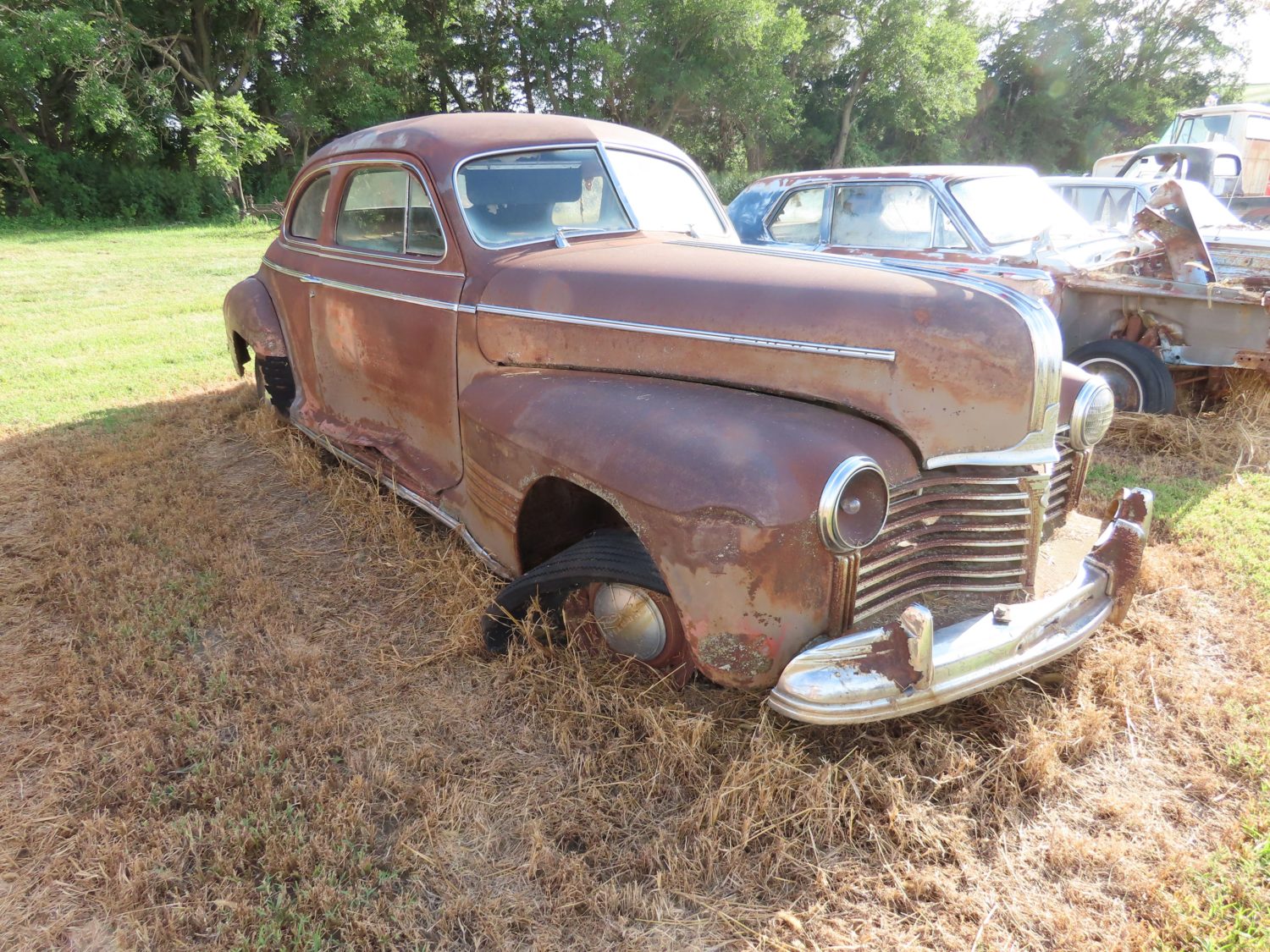 1942 Pontiac Coupe for Rod or Restore - Image 4