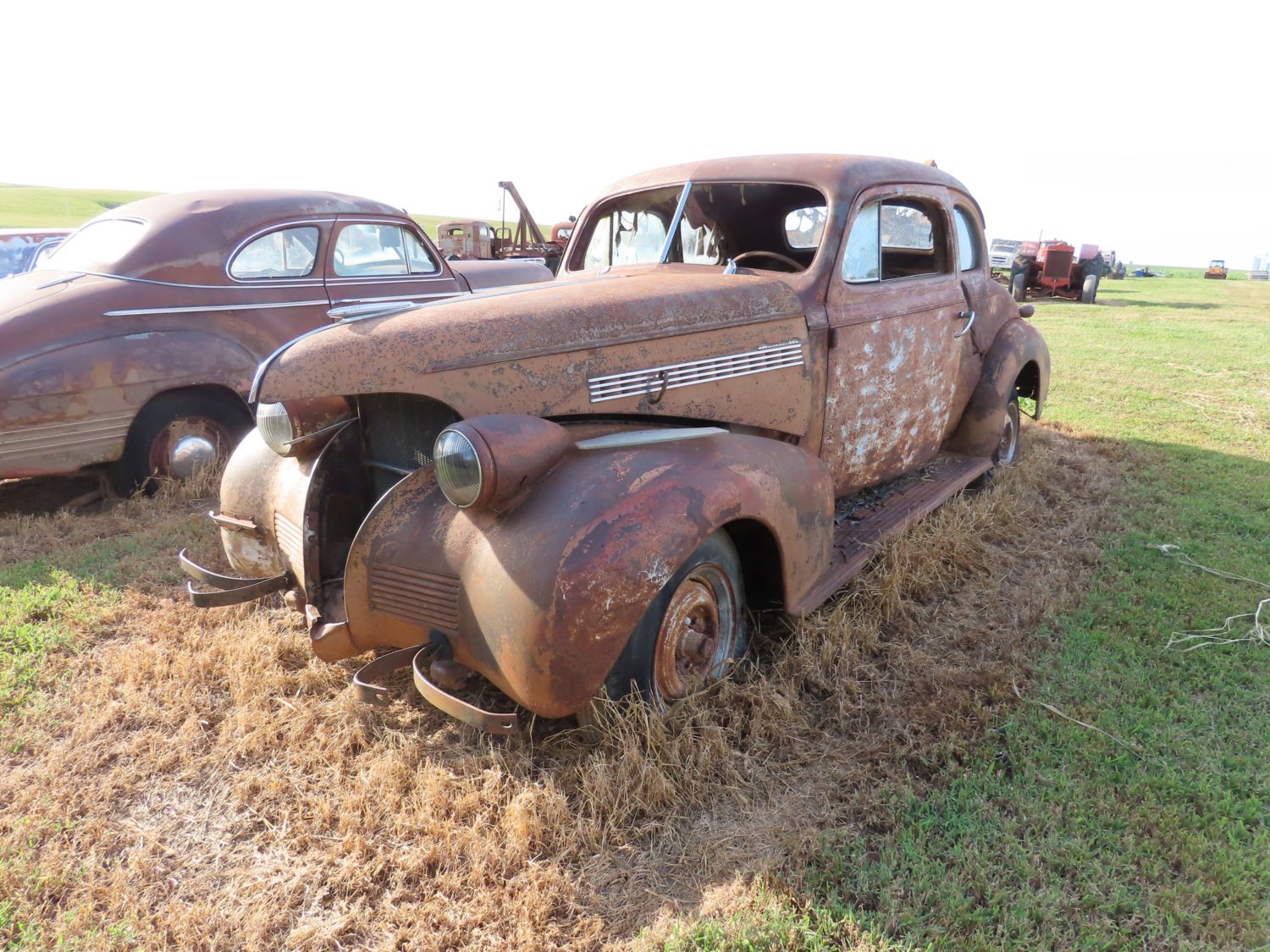 1939 Chevrolet Master 85 Coupe for Rod or Restore - Image 3