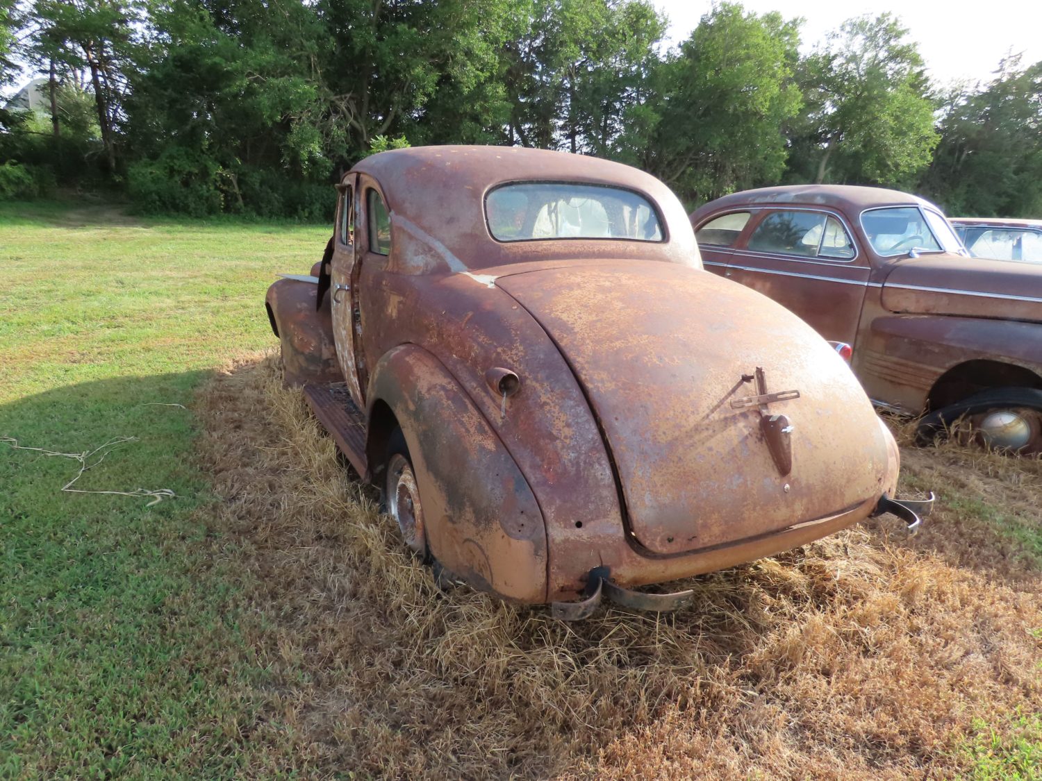 1939 Chevrolet Master 85 Coupe for Rod or Restore - Image 5