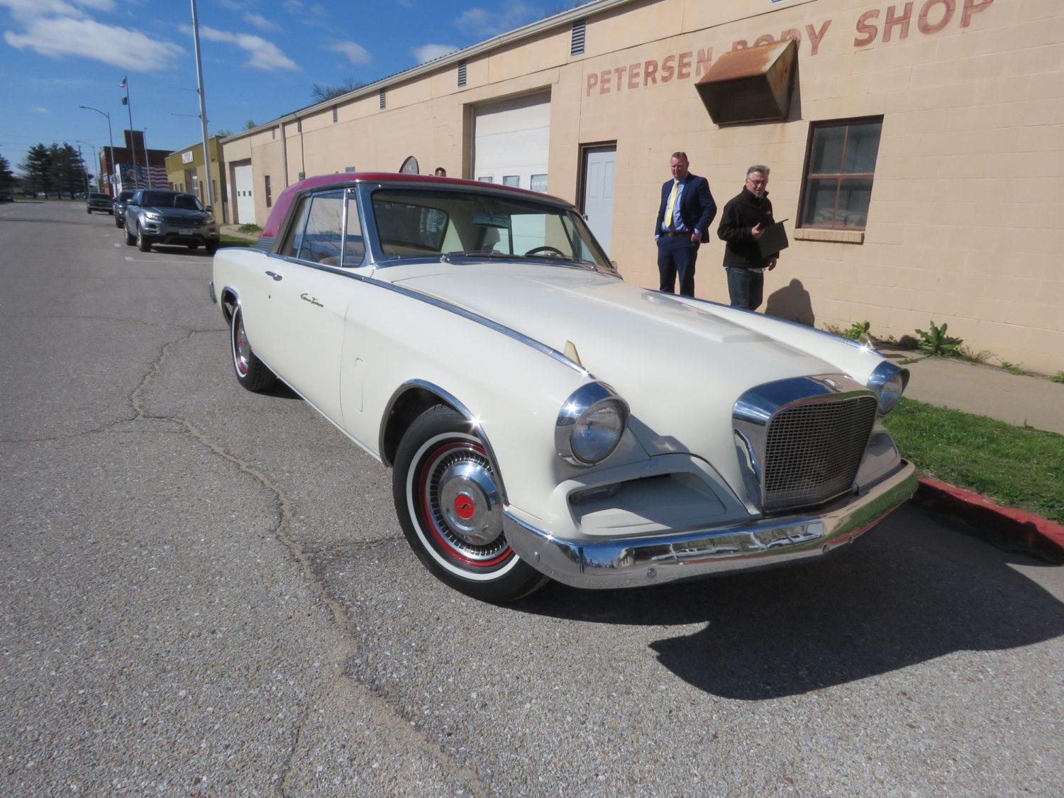 ONLINE ONLY! 1936 Cord, 1959 Cadillac & More Vintage Classic Cars! The John Agee Collection! - image 4