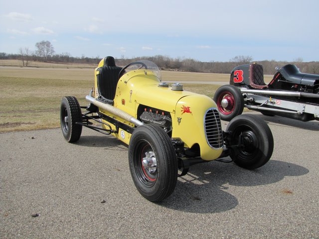 Collector Cars-Trucks, Antique Tractors, Vintage Race Cars, The Twin Oaks #1 Auction - image 4