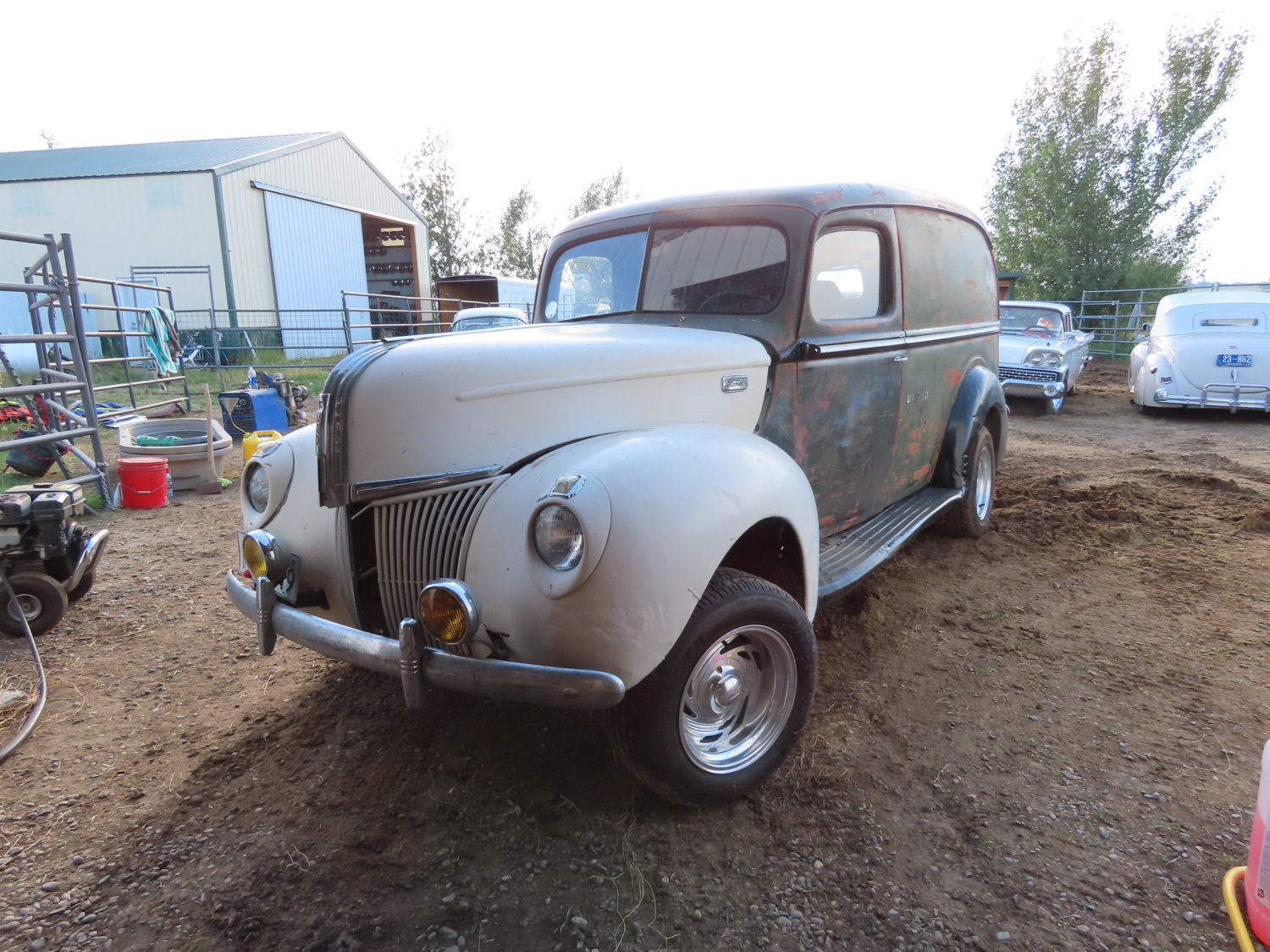 DUE TO UNFORSEEN FAMILY EMERGENCY- SELLER HAS CANCELLED THE SALE!!!!!! 1940 Ford Cars, Parts, Antique Tractors, Shop Equipment, & More! The Willie Schields Collection! Live Onsite-With Online Bidding - image 23