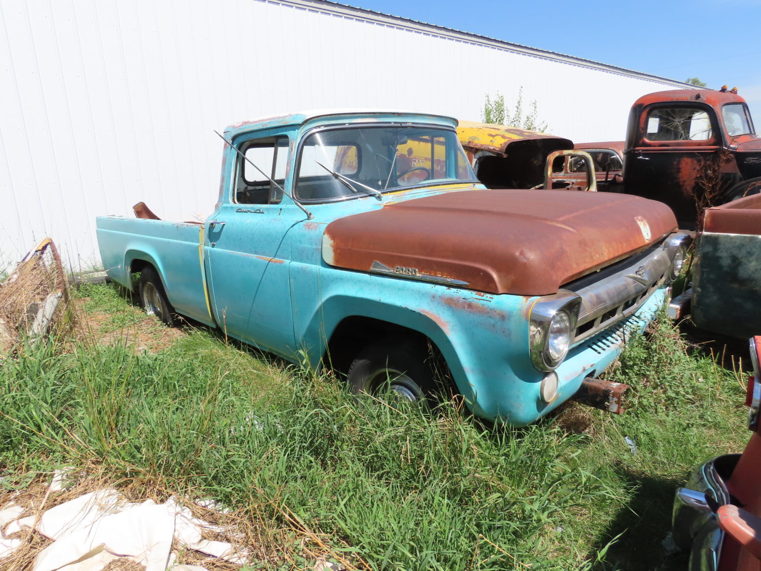 DUE TO UNFORSEEN FAMILY EMERGENCY- SELLER HAS CANCELLED THE SALE!!!!!! 1940 Ford Cars, Parts, Antique Tractors, Shop Equipment, & More! The Willie Schields Collection! Live Onsite-With Online Bidding - image 25