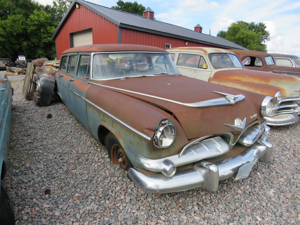 DAY 1-Approx. 90 Classics & Parts- HUGE Classic Car & Truck Auction- Redwood County Truck & Car Collection Auction - image 14
