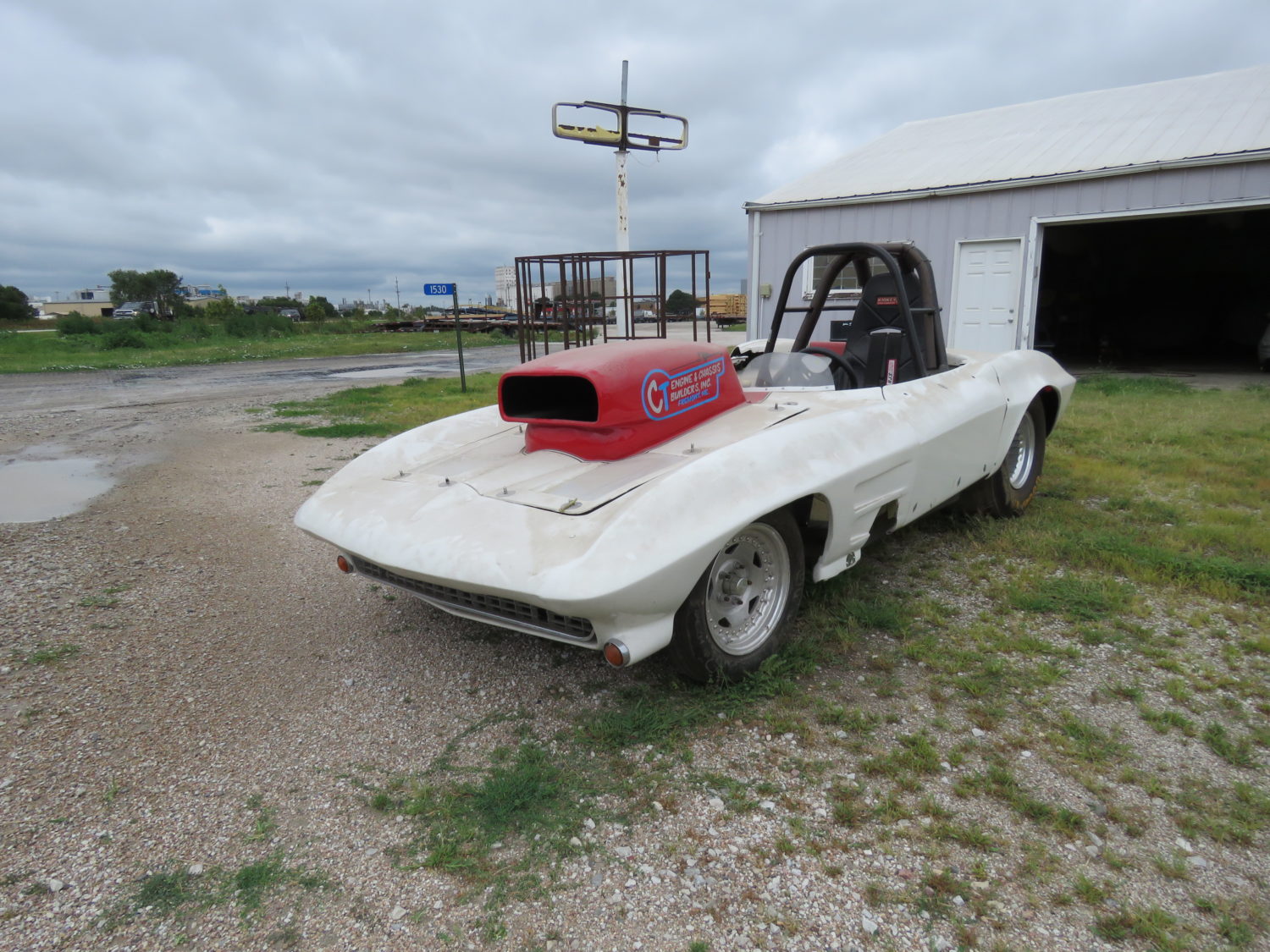 Approx. 300 GM Classic Cars- Impalas, Tri-Five & More! The Robinson Chevrolet Collection Live Onsite & Online! - image 9