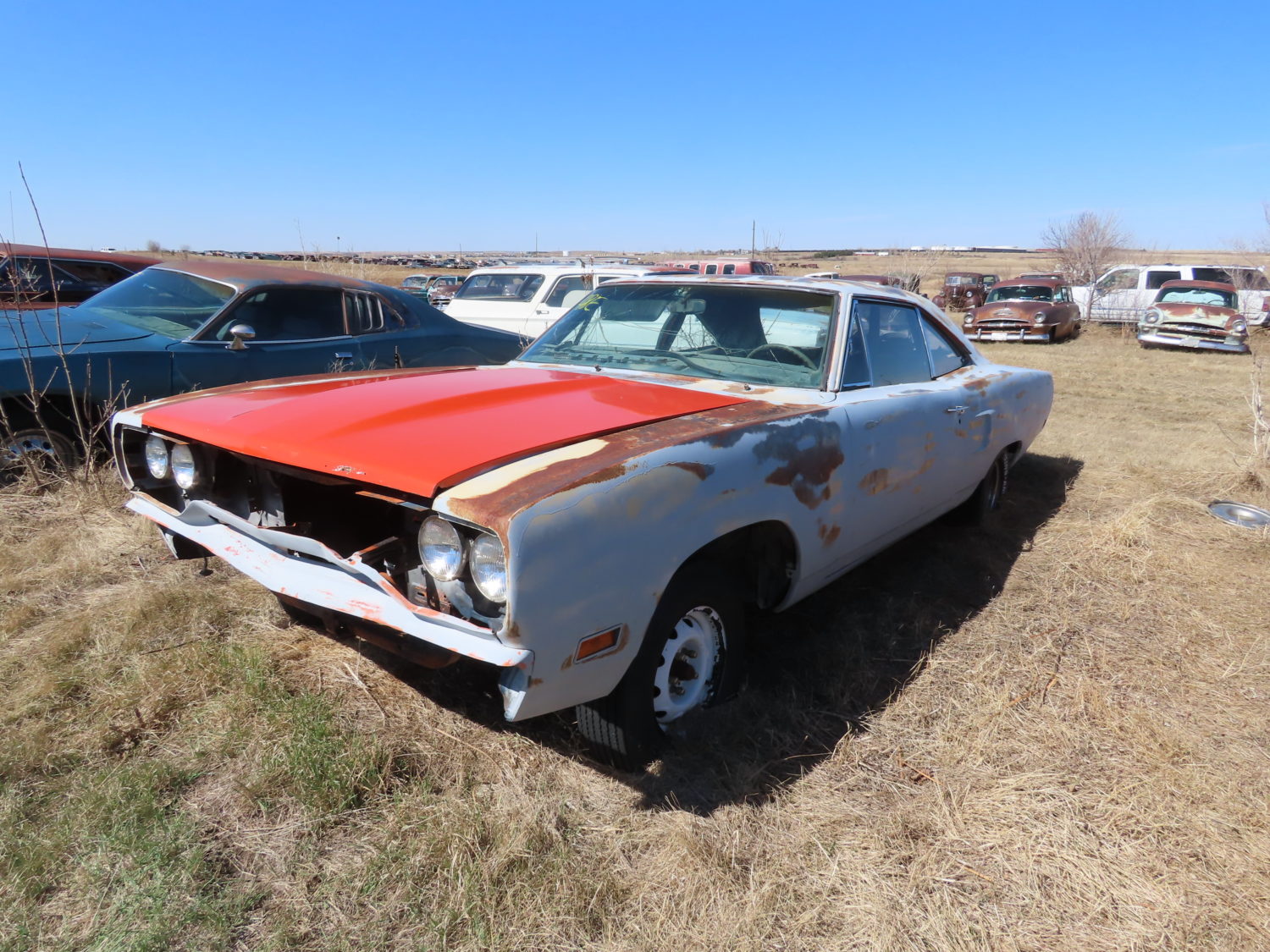 LIVE ONSITE & ONLINE! Approx. 300 Collector Cars, Parts, & More! The Sagaser Collection! June 7th, 2025 - image 27
