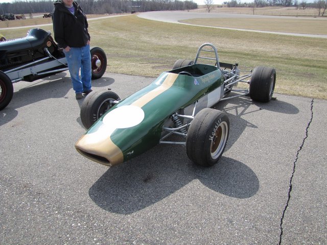 Collector Cars-Trucks, Antique Tractors, Vintage Race Cars, The Twin Oaks #1 Auction - image 7