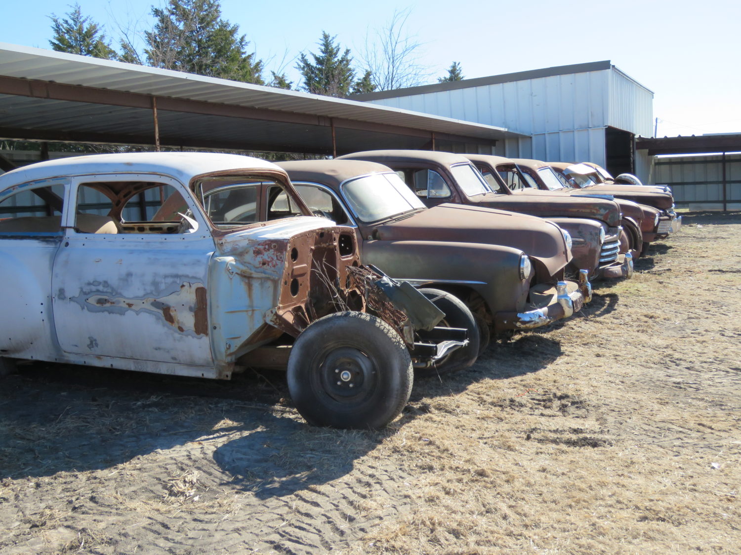 200 Plus Classic Cars at Auction! Dennis Collin's Coffee Walk Presents Restoration Revival Auction!  - image 9