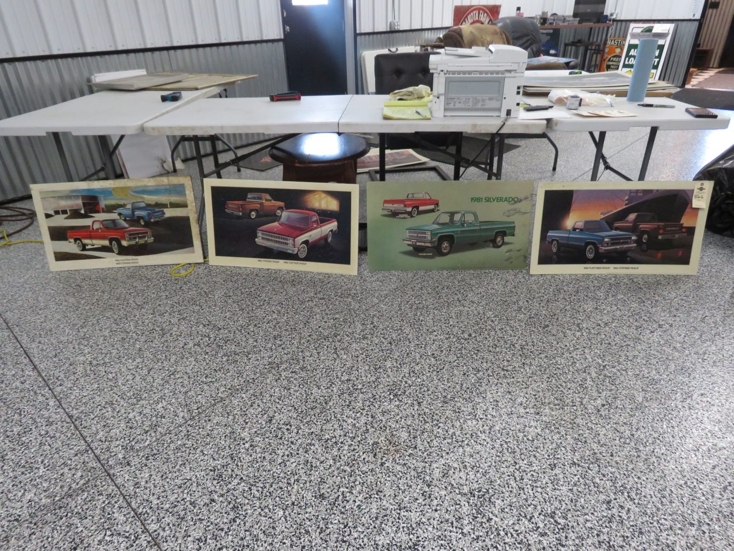 ONLINE ONLY! Over 300 Lot of Antique Tractors, Vehicles, Parts & More! The Dennis Bates Collection - image 40