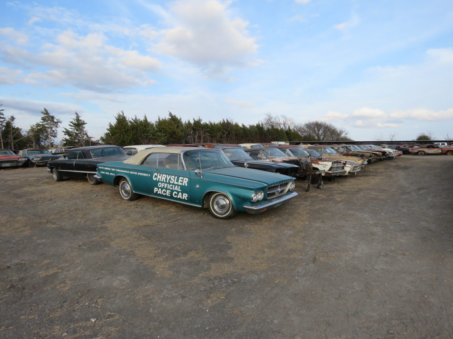200 Plus Classic Cars at Auction! Dennis Collin's Coffee Walk Presents Restoration Revival Auction!  - image 21