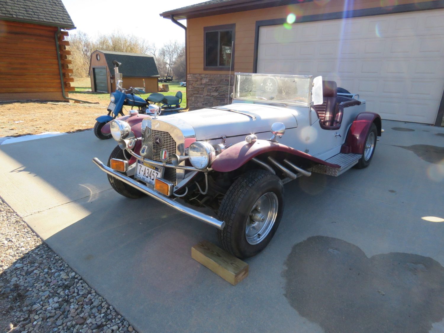 ONLINE ONLY AUCTION! Cadillacs, Scooters, & More Collector Cars! Bidding Ends 12-2-18! - image 11