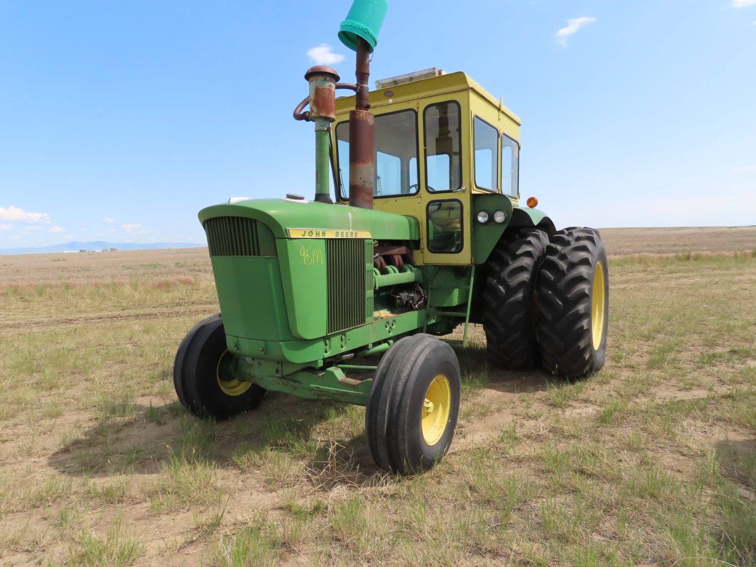 ONLINE ONLY! AMAZING Montana Barn Find! Rare & Classic Vehicles, Antique Tractors, & MUCH More! - image 24