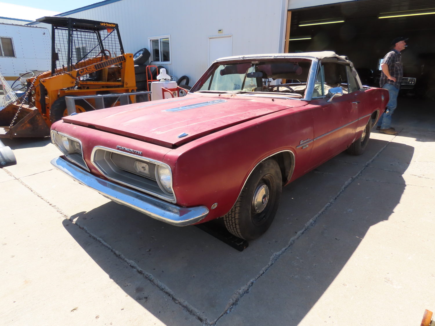 LIVE ONSITE & ONLINE! Approx. 300 Collector Cars, Parts, & More! The Sagaser Collection! June 7th, 2025 - image 8