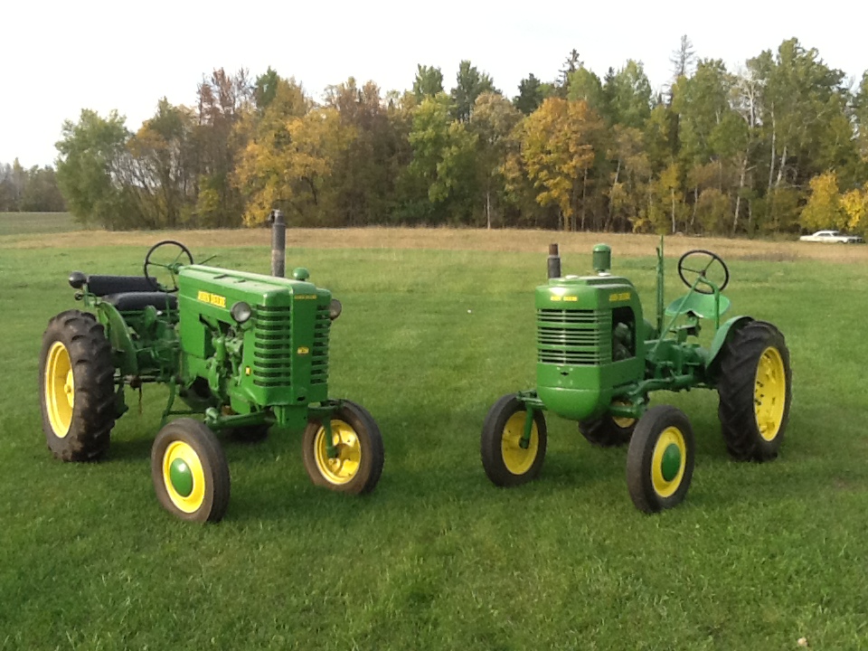 Fabulous Convertibles-Muscle- Antique Tractors & More! The Windels Collection LIVE ONSITE & Online BIdding - image 2