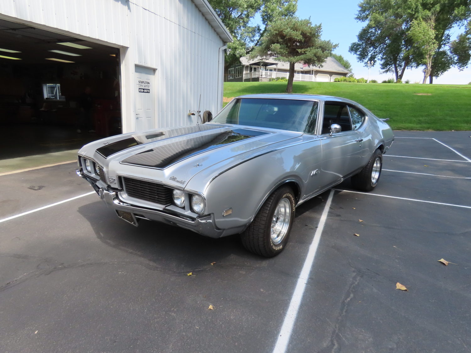 Fabulous GM Muscle Cars! Cutlass, Chevelle, Camaro, & More! Stapleton Collection - image 1