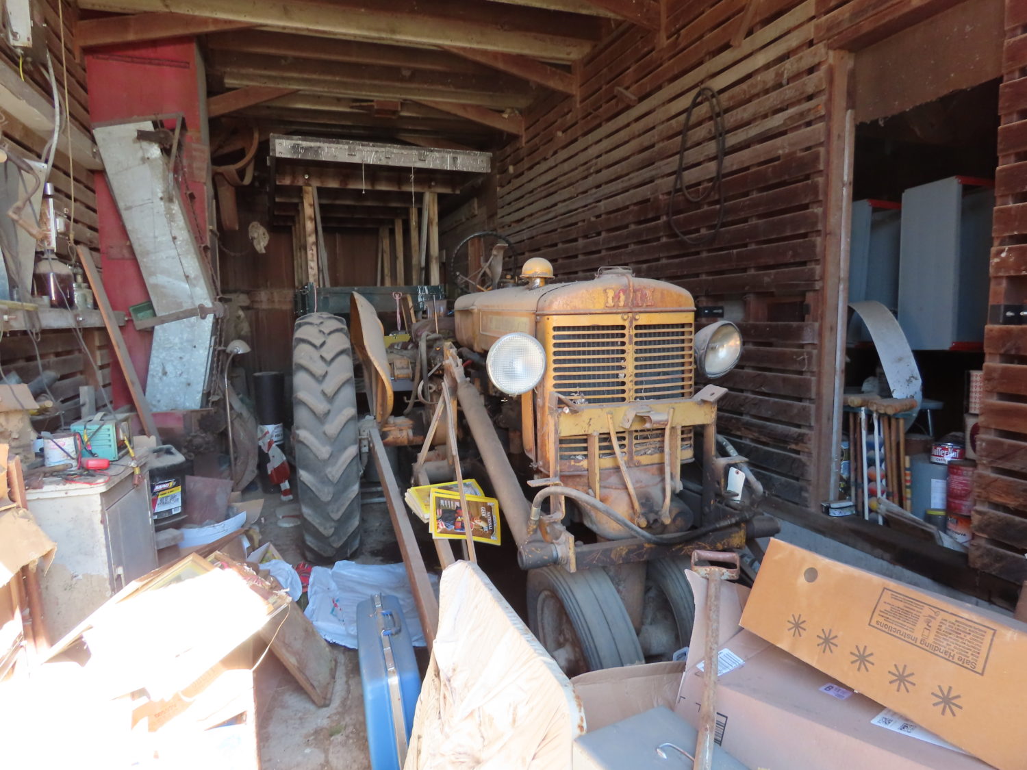 Chevelle, Ford Model A & T Parts, Cars, Antiques & Collectibles, SW Mn Acreage at Auction! - image 6