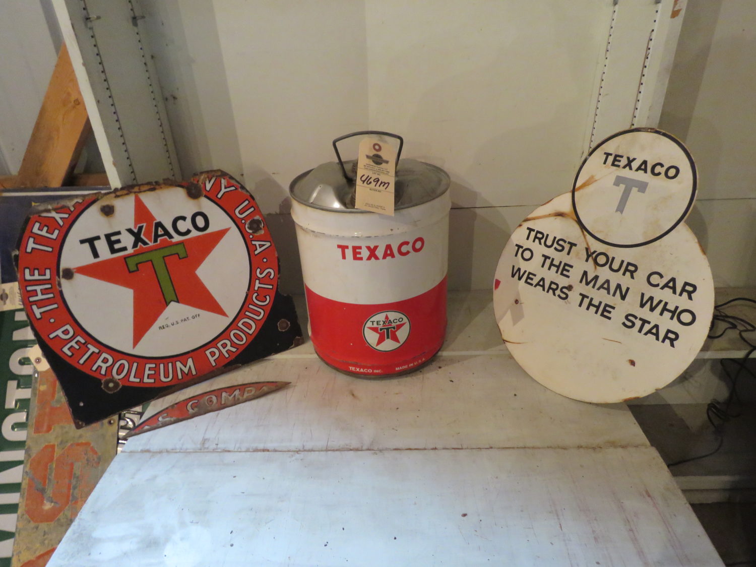 Day 2- Amazing Gas & Oil Petroliana! Signs, Pumps, & More- The Kerry Droog Collection - image 13