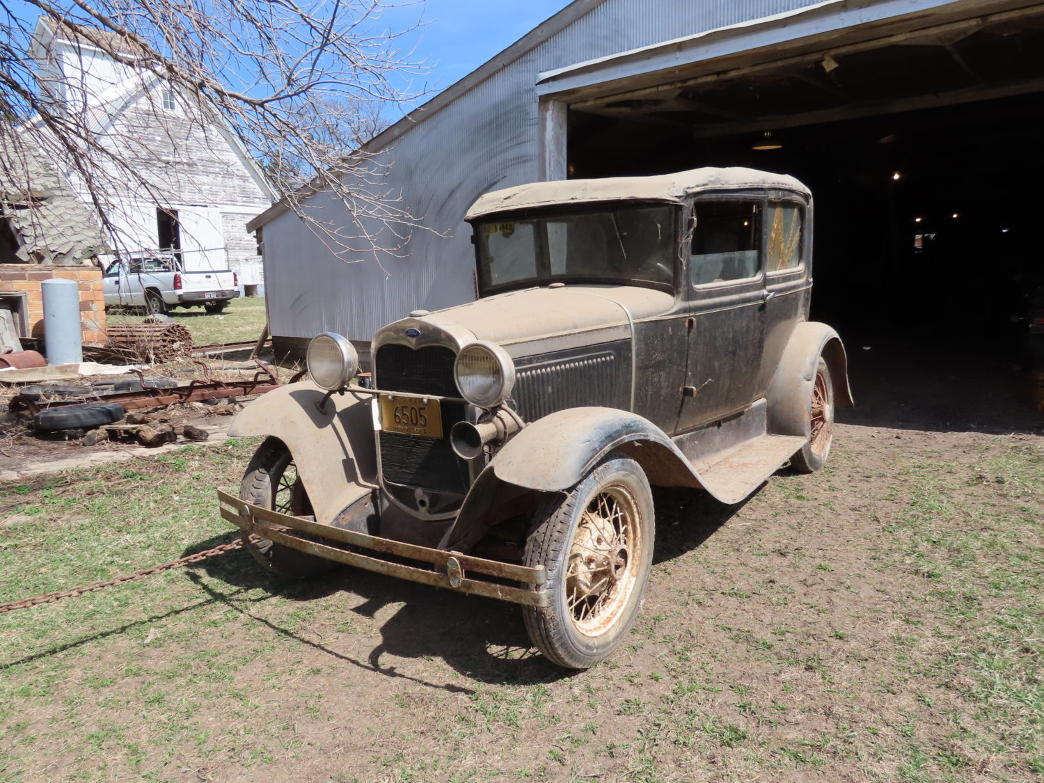 Chevelle, Ford Model A & T Parts, Cars, Antiques & Collectibles, SW Mn Acreage at Auction! - image 7