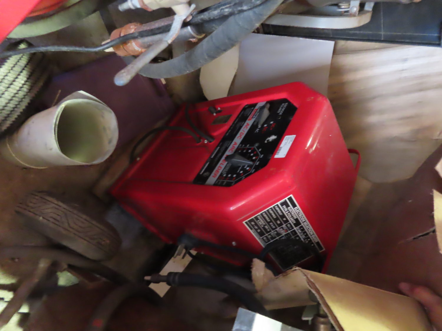 Chevelle, Ford Model A & T Parts, Cars, Antiques & Collectibles, SW Mn Acreage at Auction! - image 15