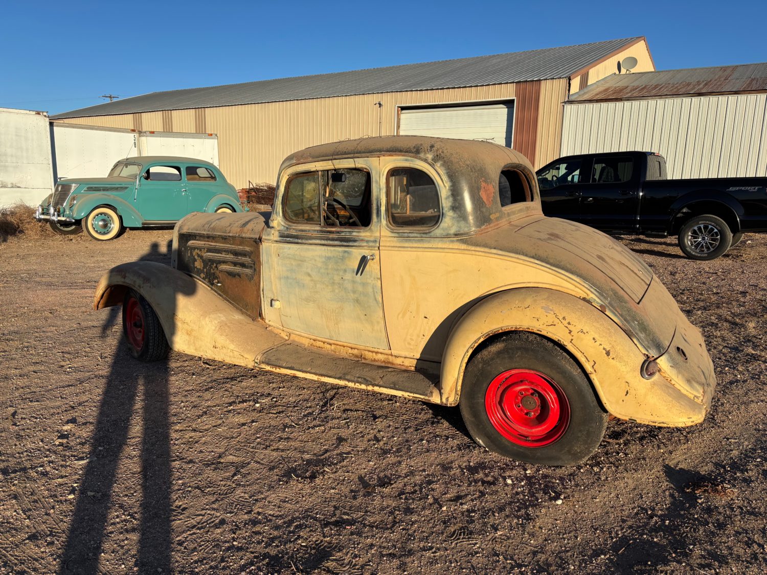 Amazing Classic Cars, Hot Rod Projects, Signs, Parts & More! The Born Family Estate Collection - image 3