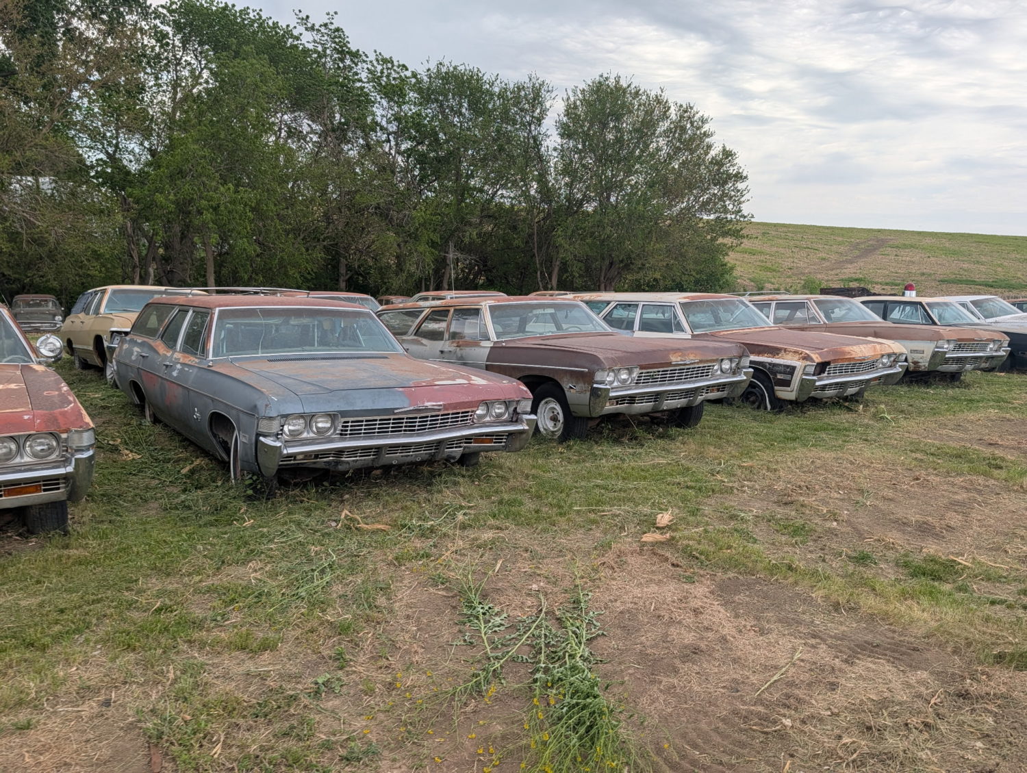Approx. 300 GM Classic Cars- Impalas, Tri-Five & More! The Robinson Chevrolet Collection Live Onsite & Online! - image 40