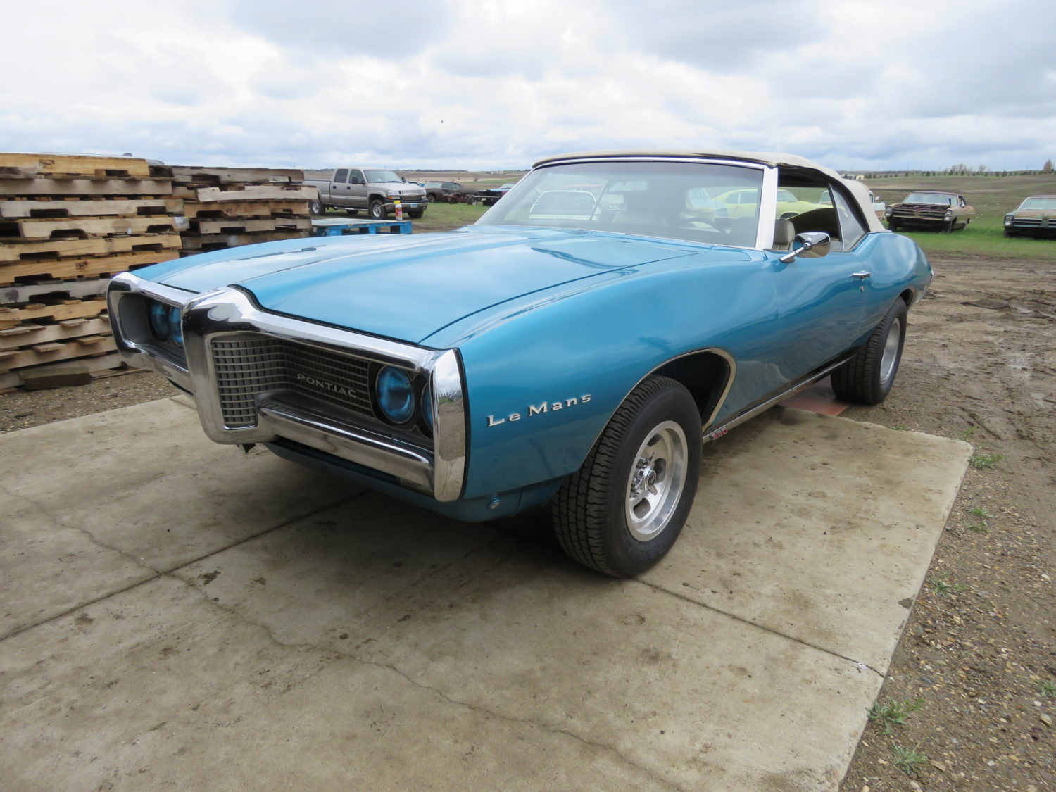 Amazing Pontiac Auction! 